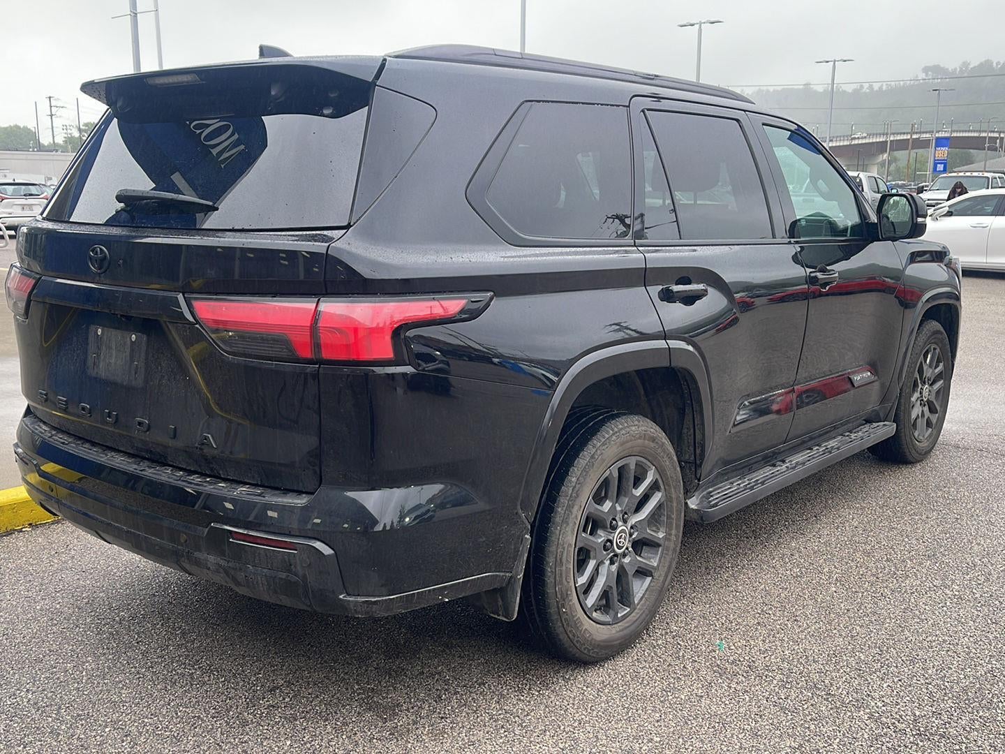 2024 Toyota Sequoia Platinum