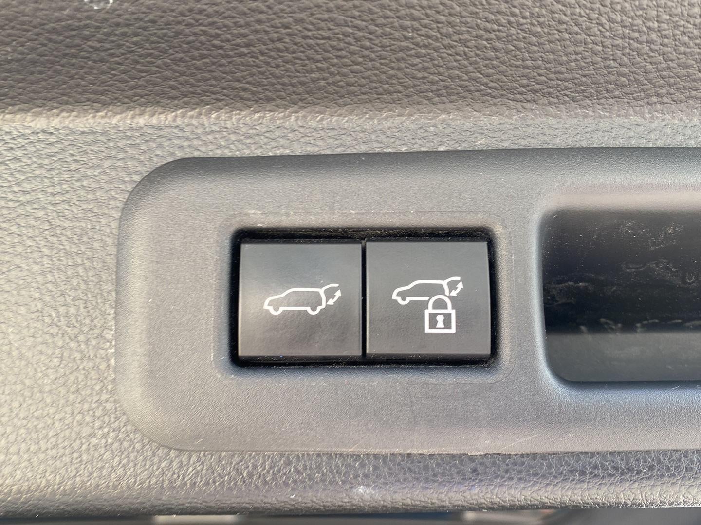 2023 Toyota Sequoia Platinum