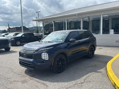 2022 Mitsubishi Outlander Black Edition