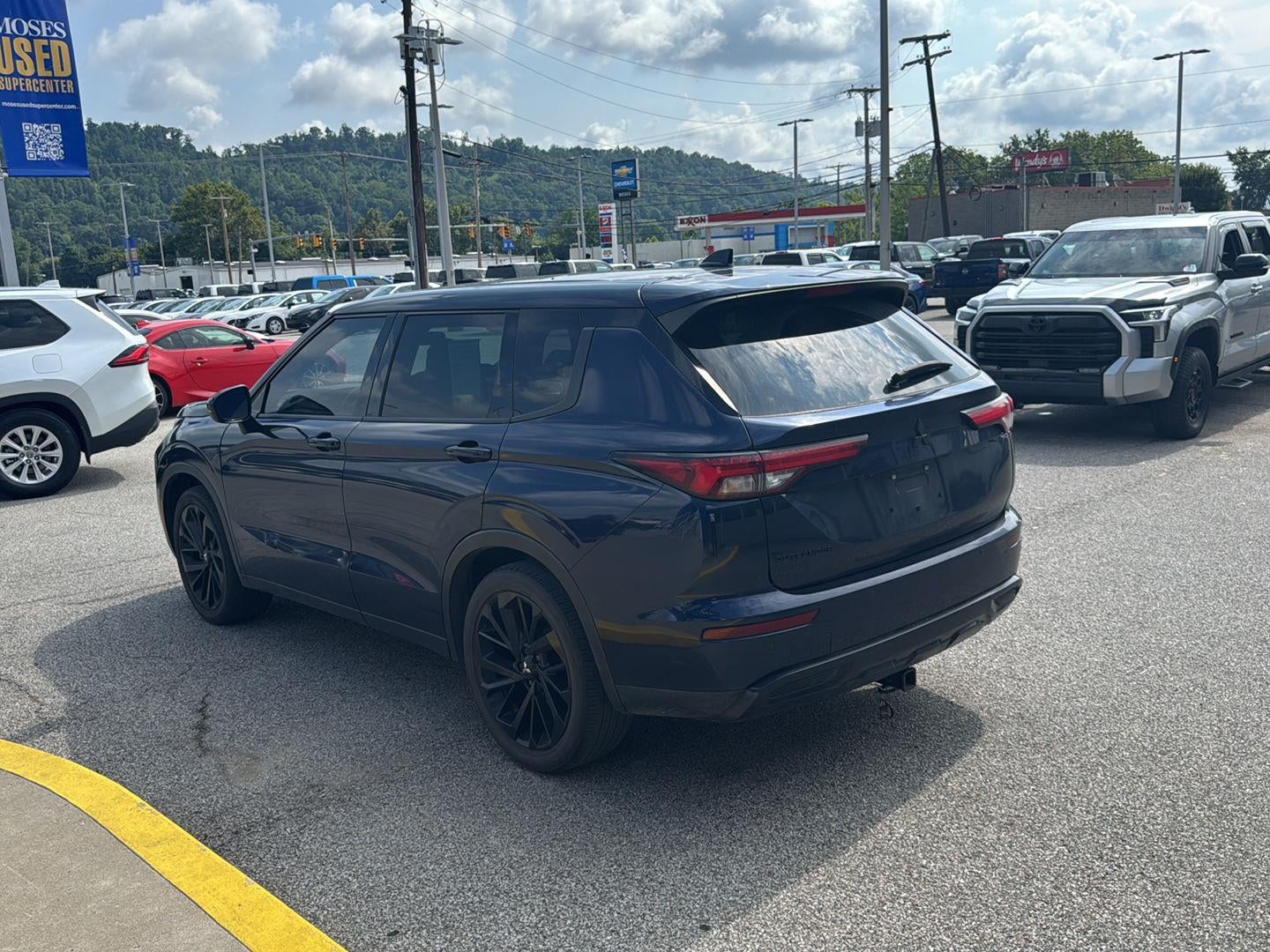 2022 Mitsubishi Outlander Black Edition