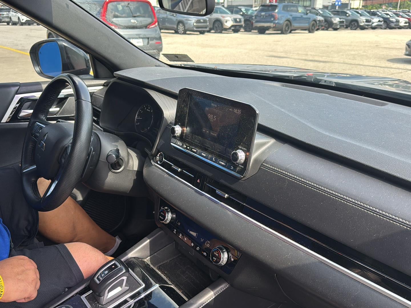 2022 Mitsubishi Outlander Black Edition