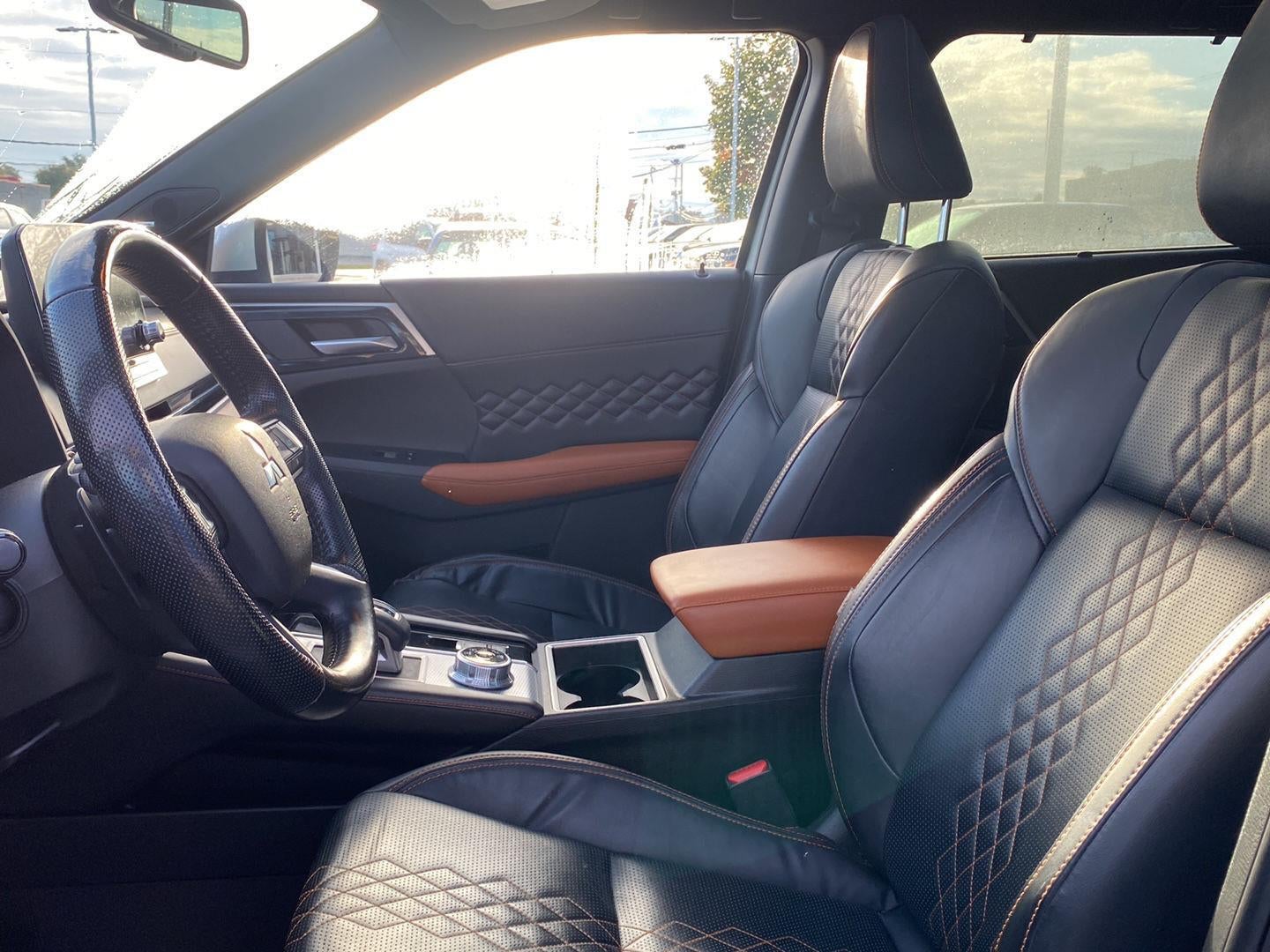 2022 Mitsubishi Outlander SEL Launch Edition