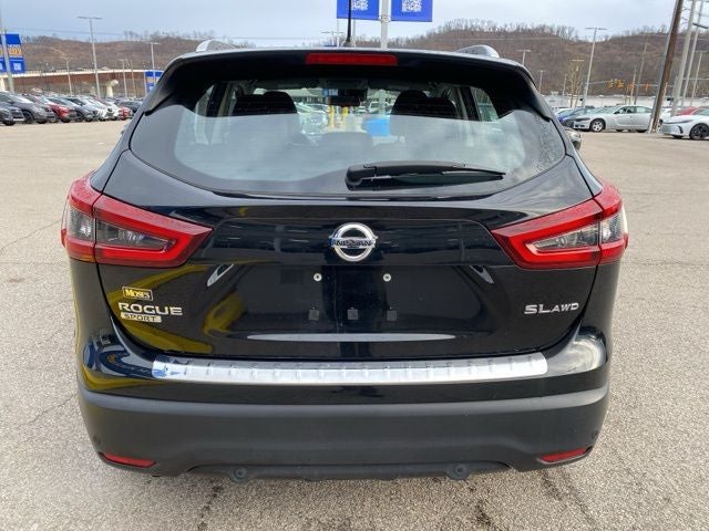 2022 Nissan Rogue Sport SL