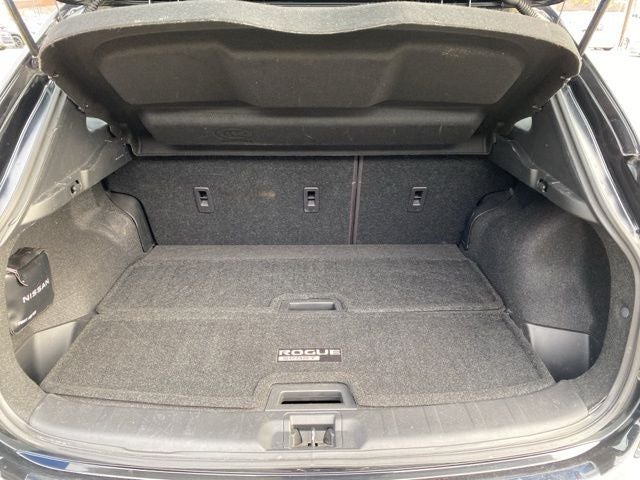 2022 Nissan Rogue Sport SL