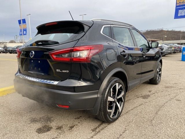 2022 Nissan Rogue Sport SL