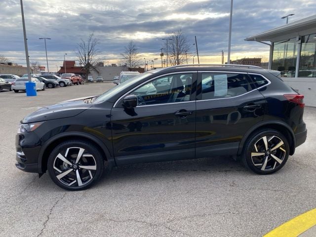 2022 Nissan Rogue Sport SL
