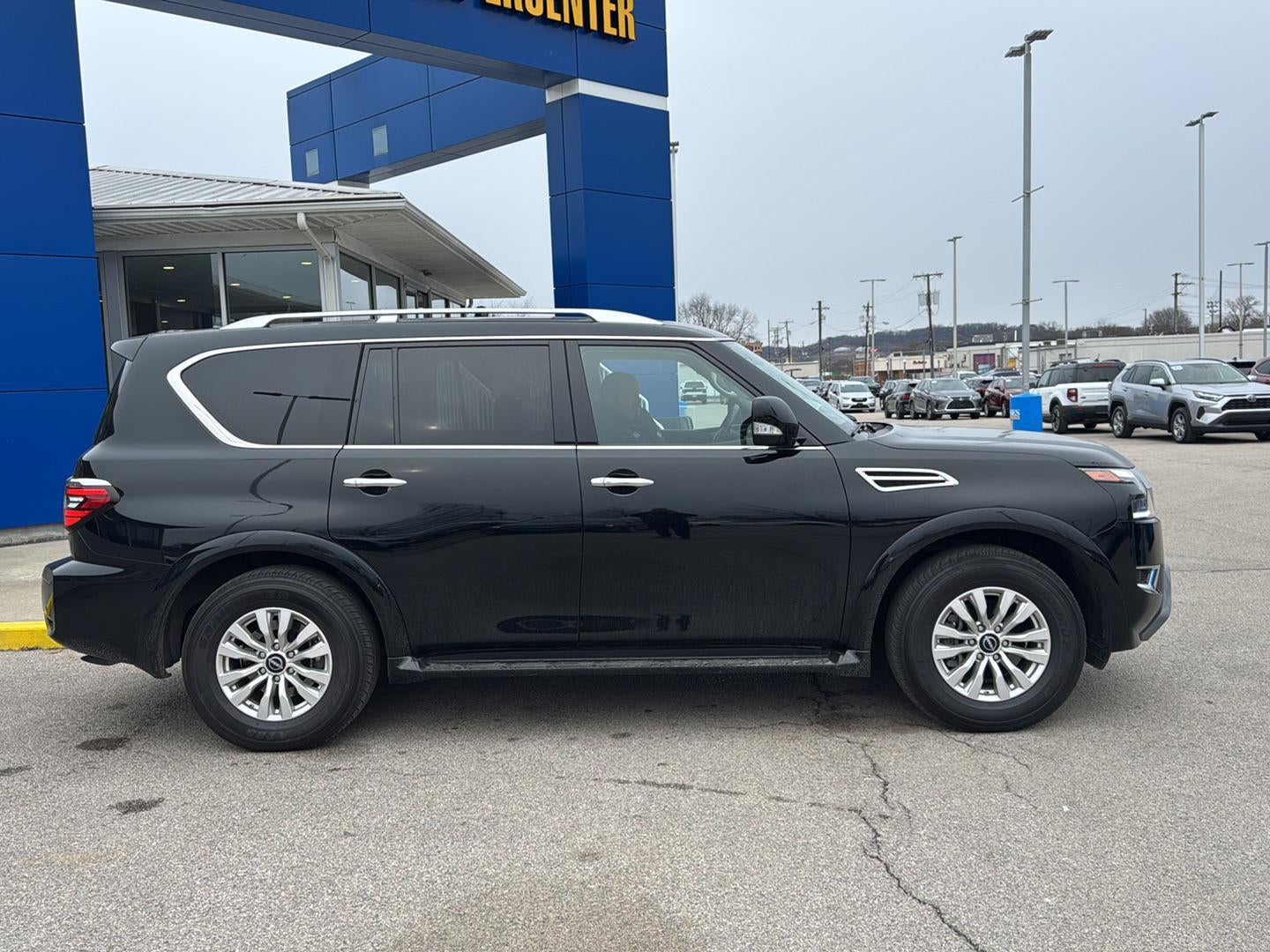 2024 Nissan Armada SV