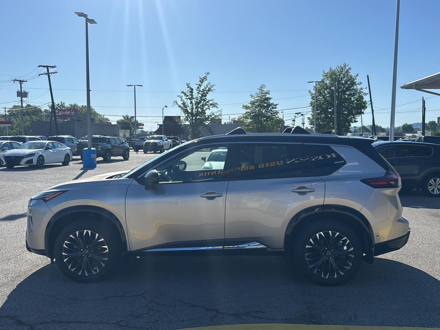 2025 Nissan Rogue Platinum