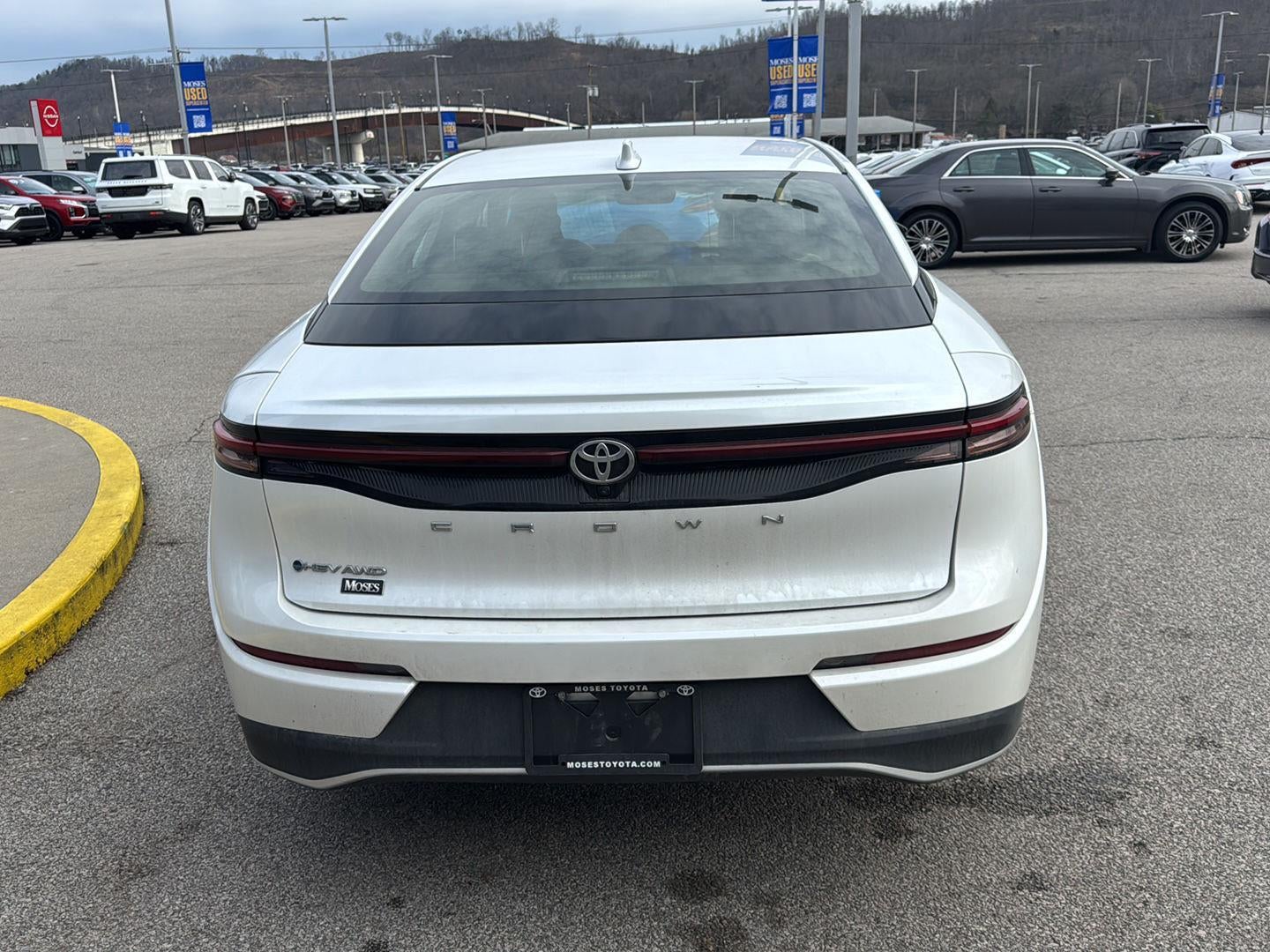 2025 Toyota Crown XLE