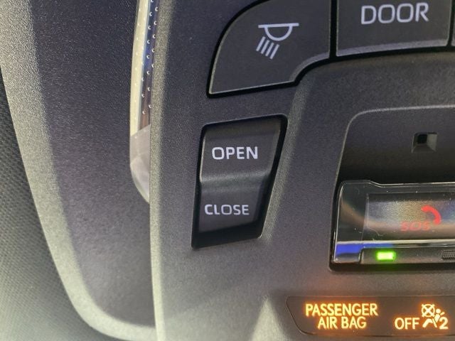 2025 Toyota Crown Signia Limited