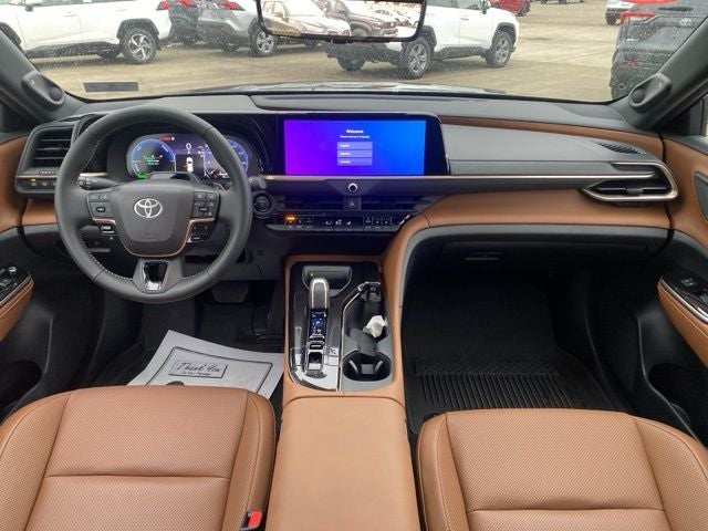 2025 Toyota Crown Signia Limited