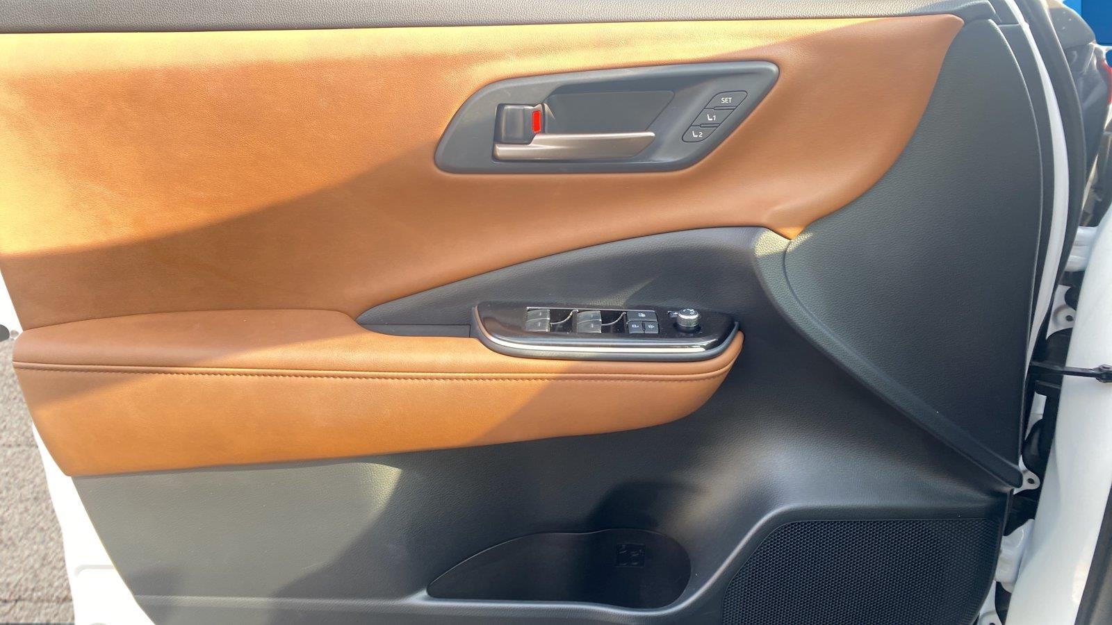 2025 Toyota Crown Signia Limited