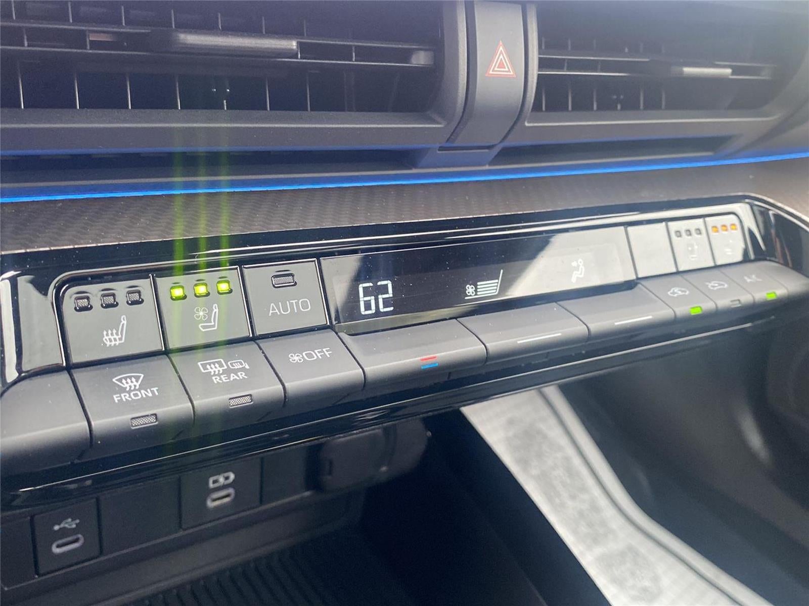 2024 Toyota Prius Limited