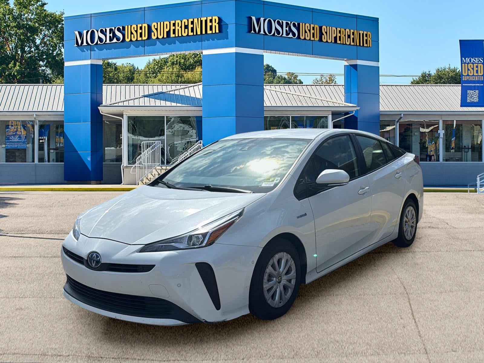 2020 Toyota Prius LE
