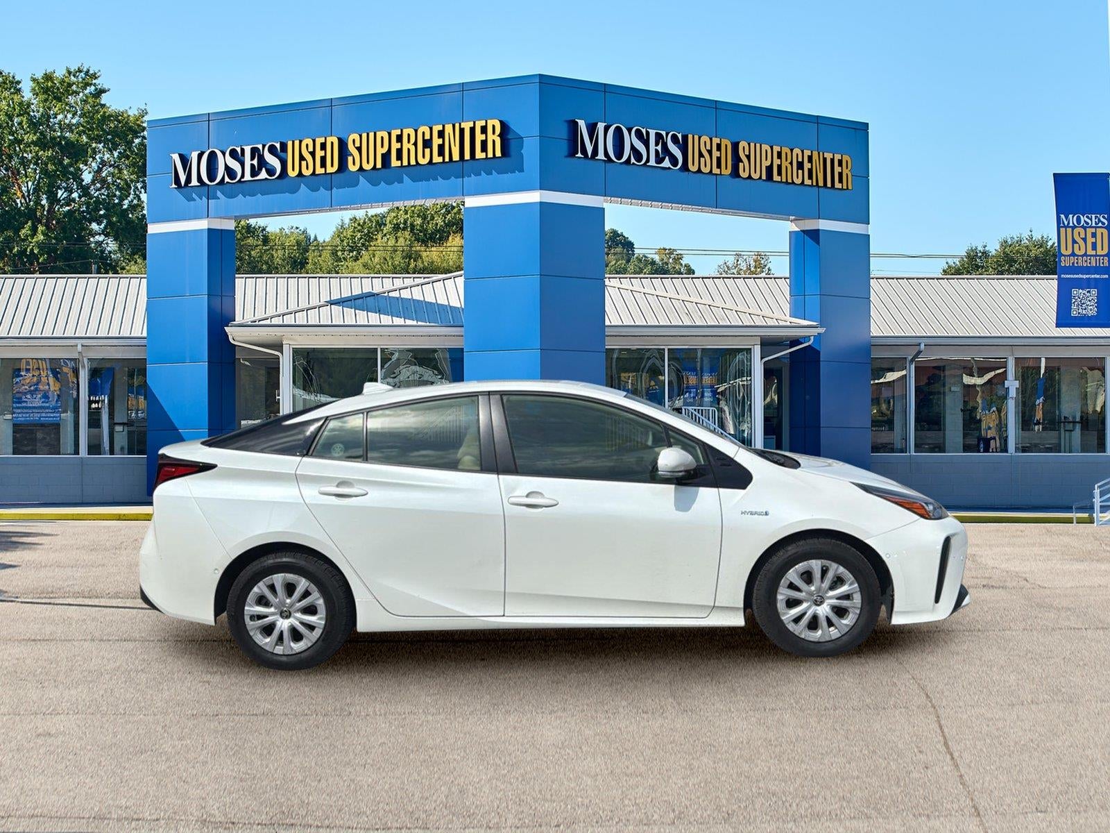 2020 Toyota Prius LE