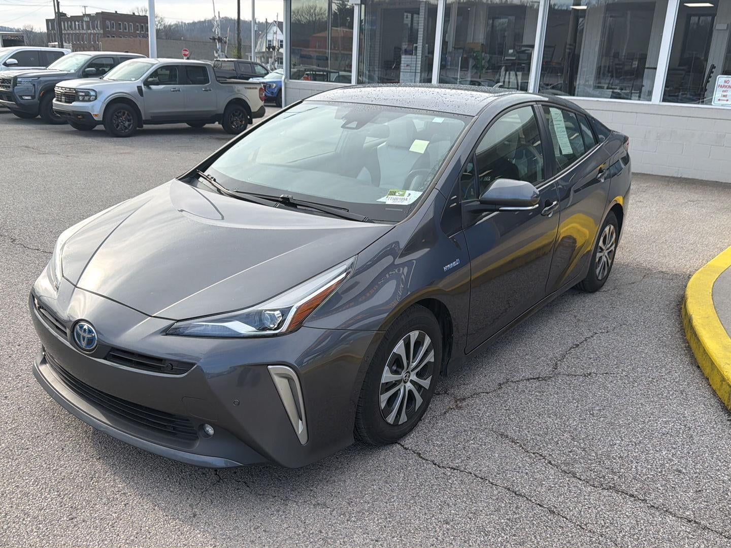 2022 Toyota Prius XLE AWD-e