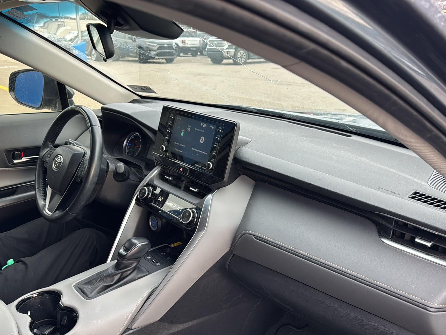 2022 Toyota Venza LE