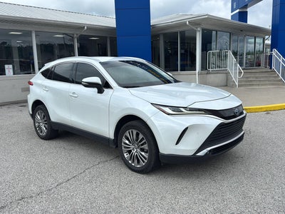 2023 Toyota Venza XLE
