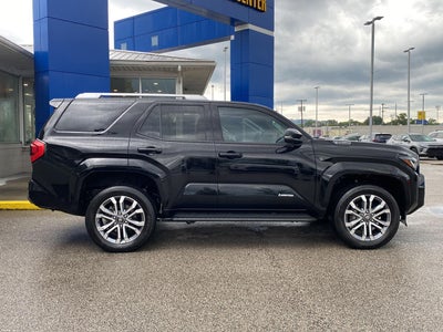 2025 Toyota 4Runner Limited HV