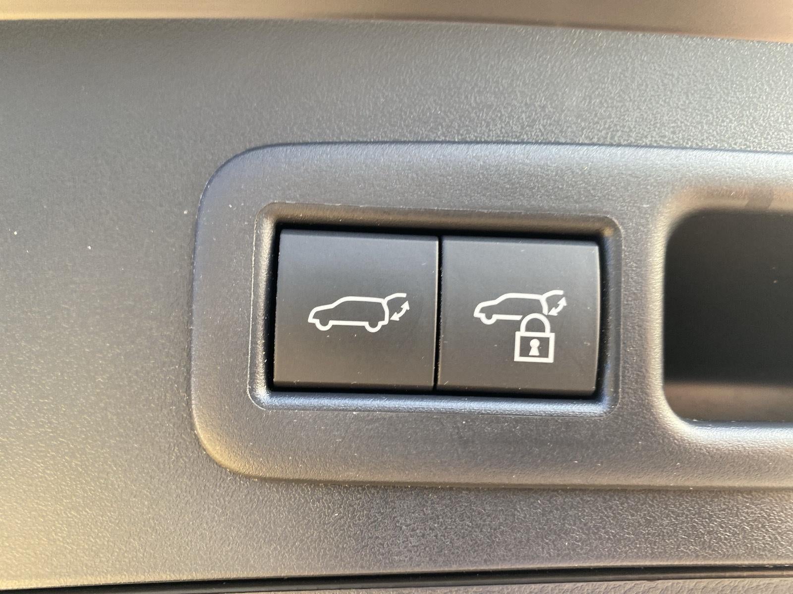 2025 Lexus UX UX 300h Premium