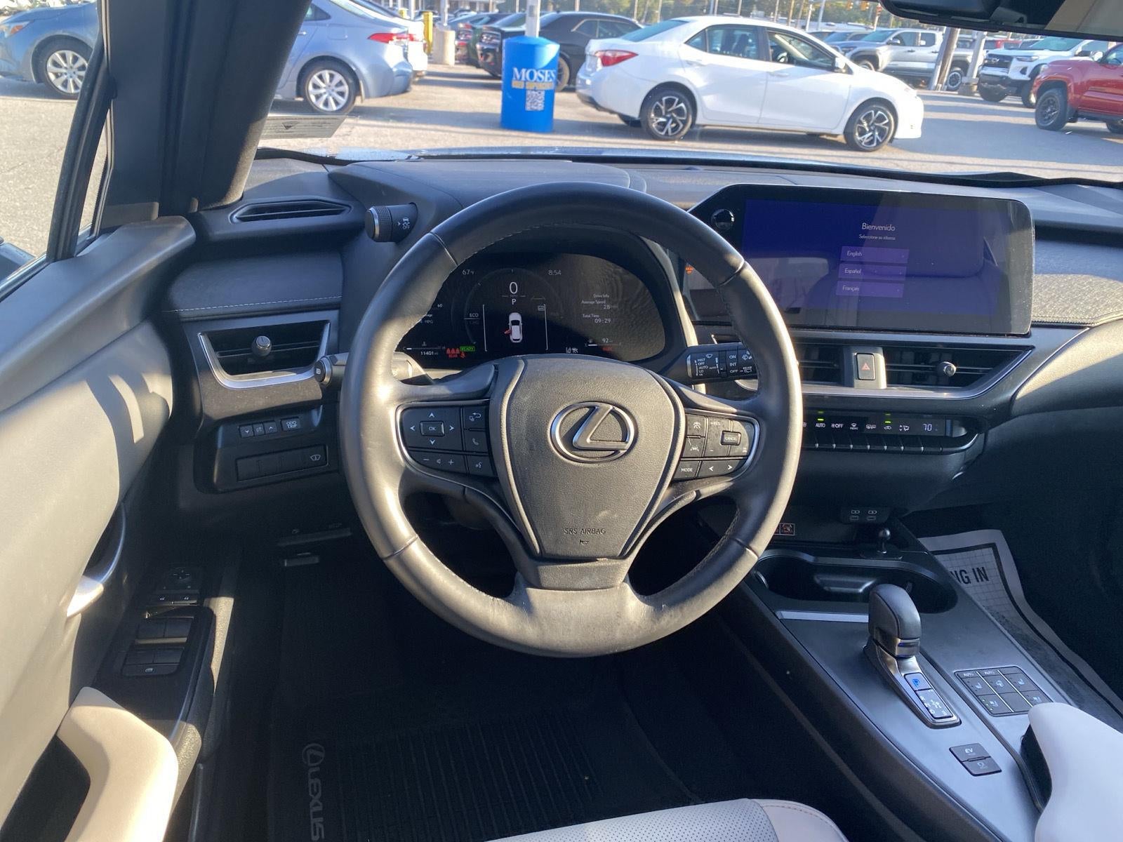 2025 Lexus UX UX 300h Premium