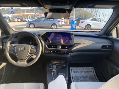 2025 Lexus UX UX 300h Premium