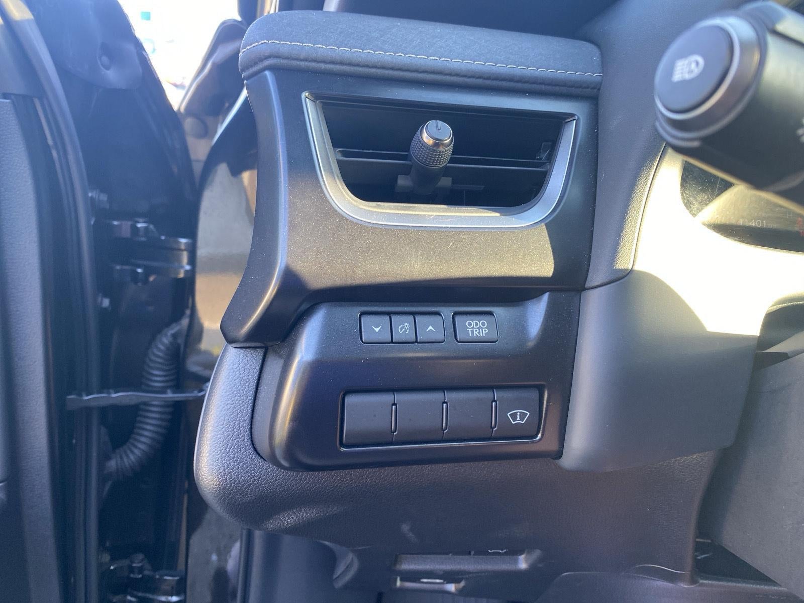 2025 Lexus UX UX 300h Premium