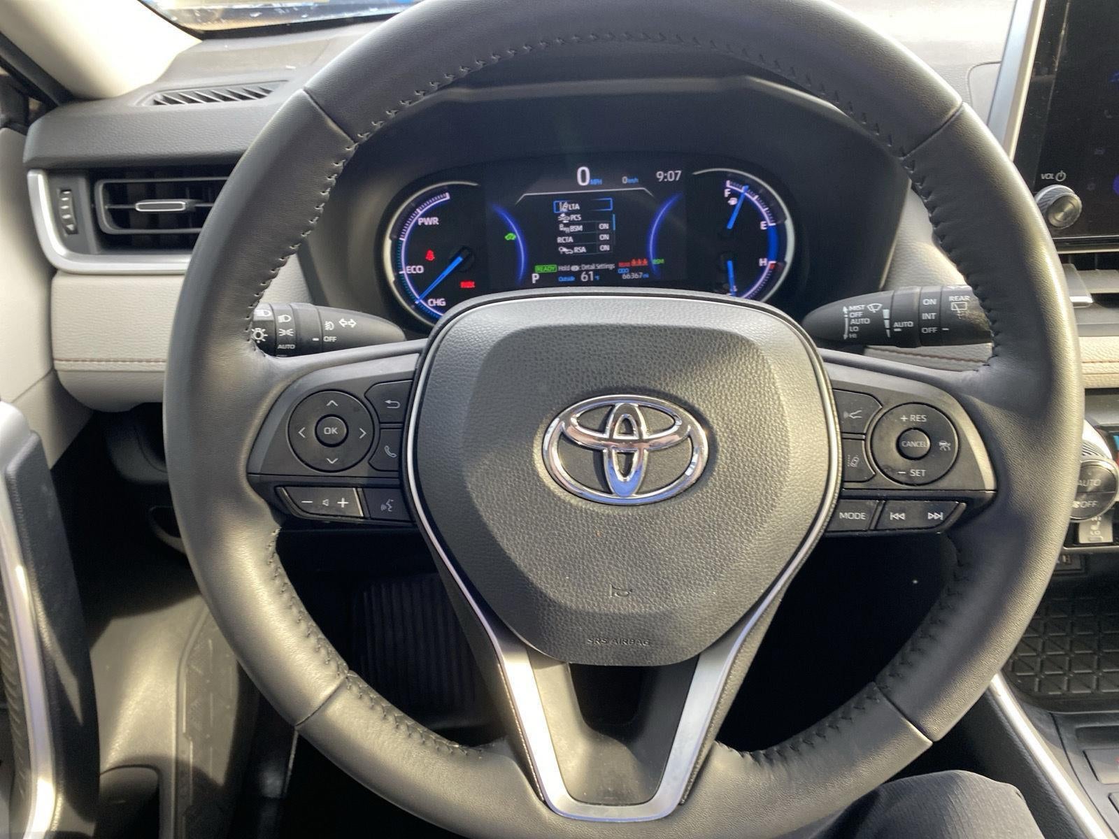 2023 Toyota RAV4 Hybrid XLE Premium