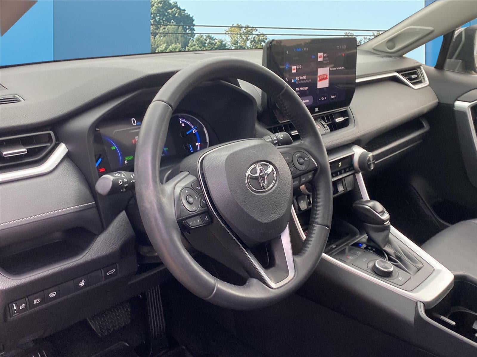 2023 Toyota RAV4 Hybrid XLE Premium
