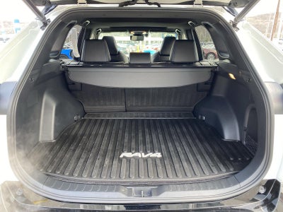 2019 Toyota RAV4 Hybrid XSE