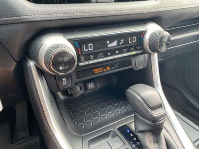 2019 Toyota RAV4 Hybrid LE