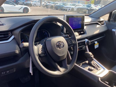 2025 Toyota RAV4 Hybrid XLE