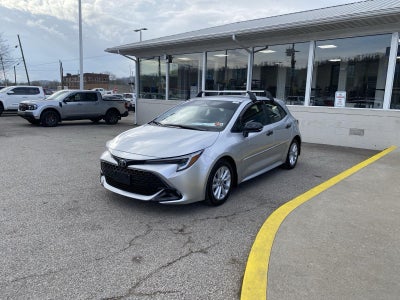 2025 Toyota Corolla Hatchback SE