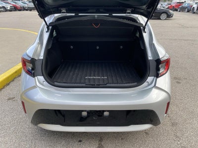 2025 Toyota Corolla Hatchback SE