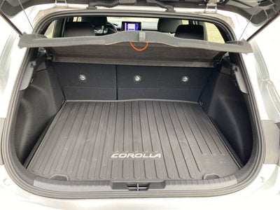 2025 Toyota Corolla Hatchback SE