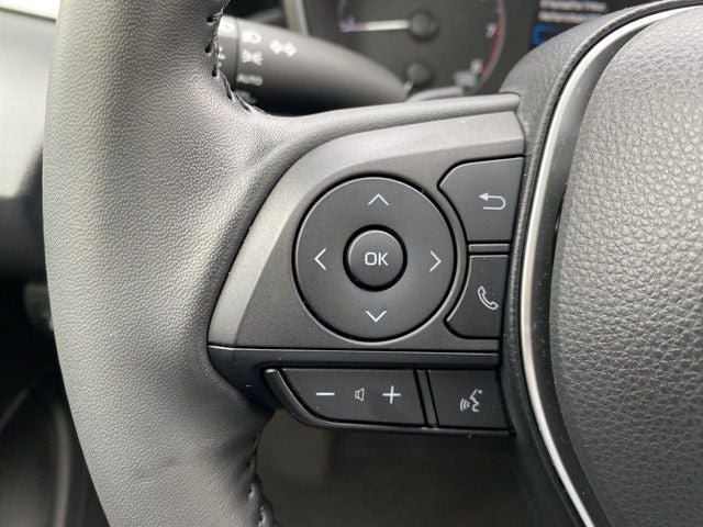 2025 Toyota Corolla Hatchback SE