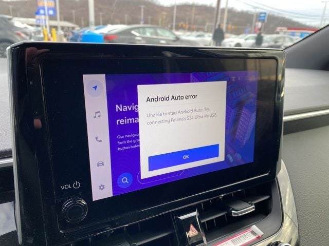 2025 Toyota Corolla Hatchback SE