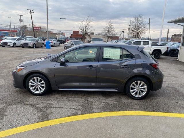 2025 Toyota Corolla Hatchback SE