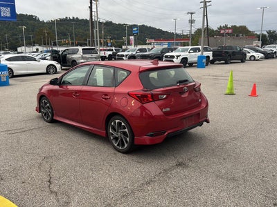 2017 Toyota Corolla Im Base