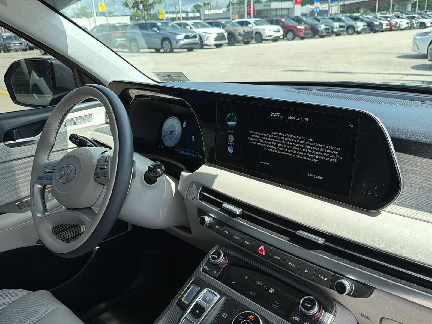 2025 Hyundai PALISADE Base