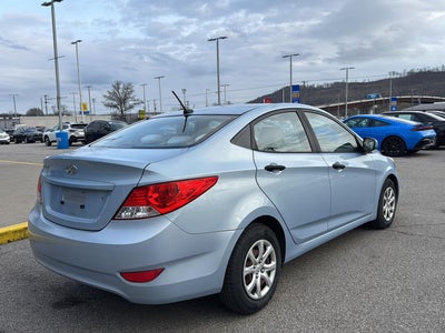 2012 Hyundai Accent GLS