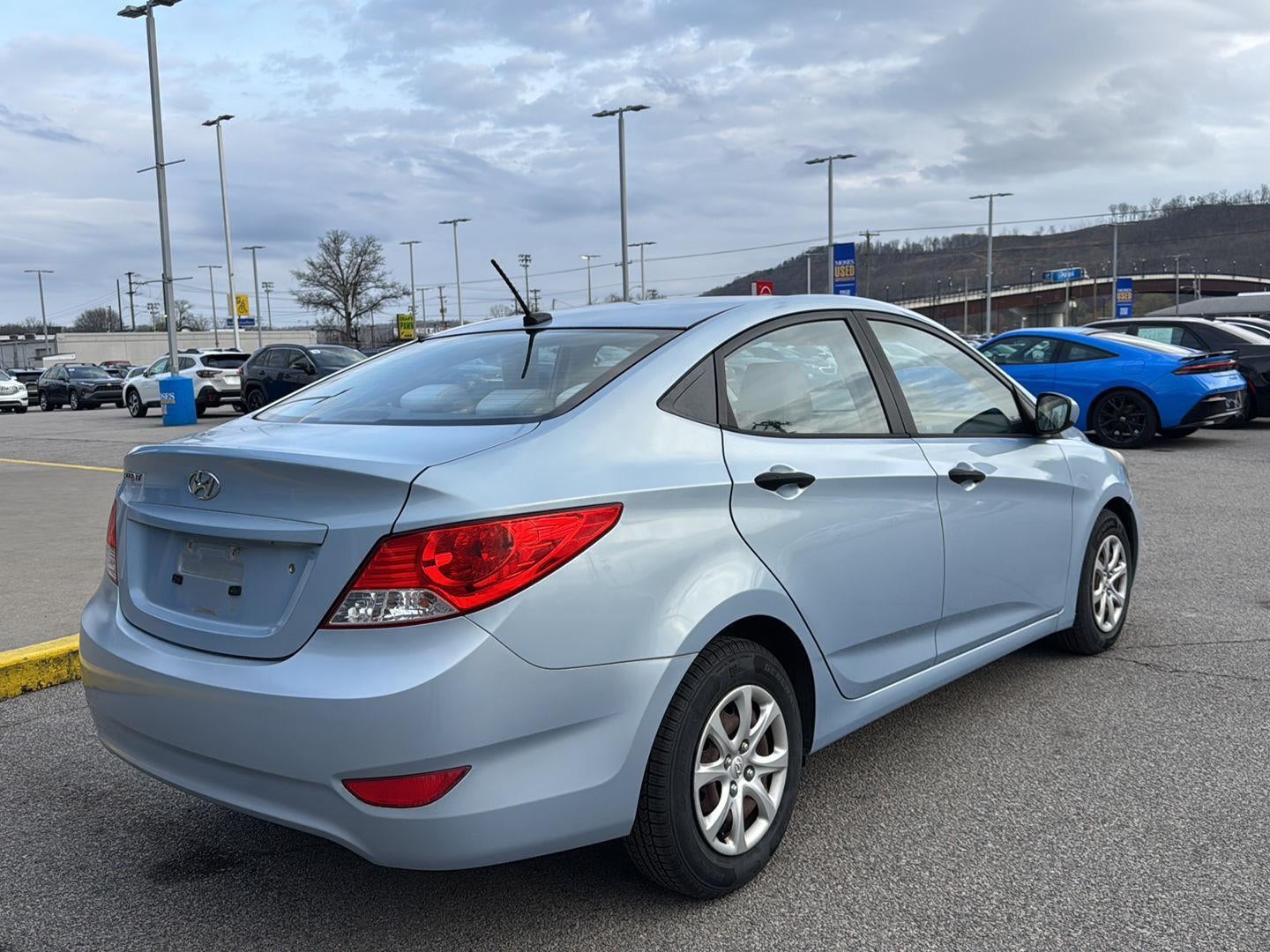 2012 Hyundai Accent GLS