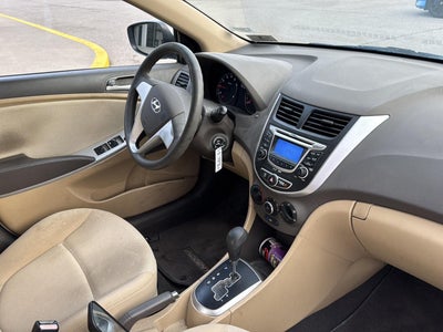 2012 Hyundai Accent GLS