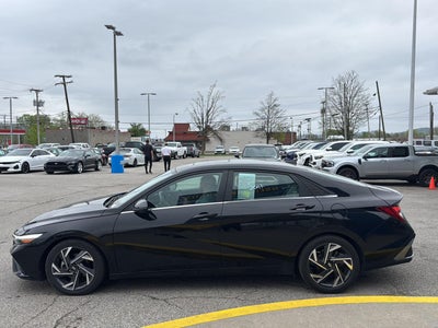 2024 Hyundai Elantra Limited