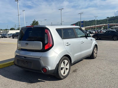 2016 Kia Soul Base