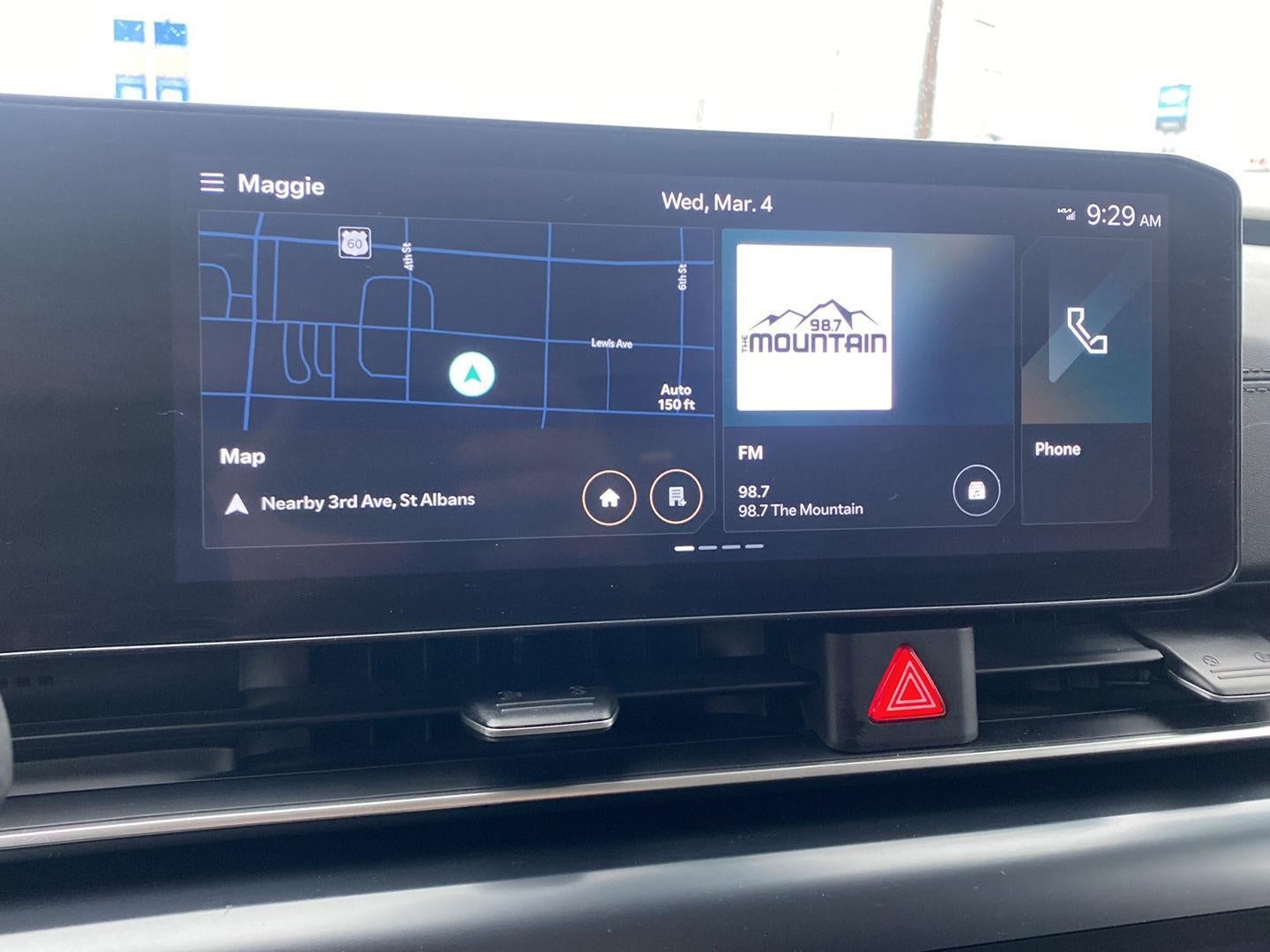 2025 Kia Carnival LXS