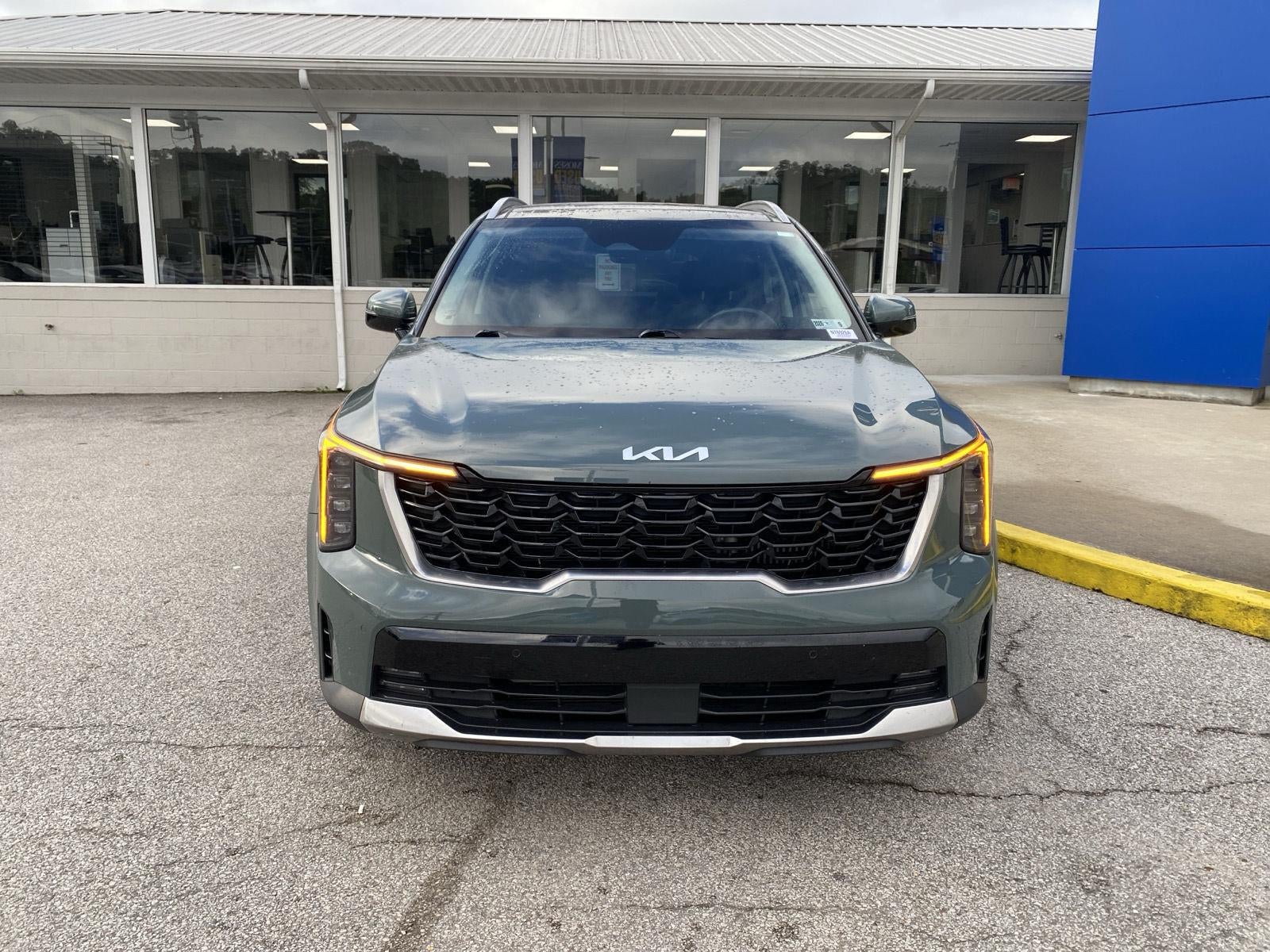 2025 Kia SORENTO HYBRID SUV