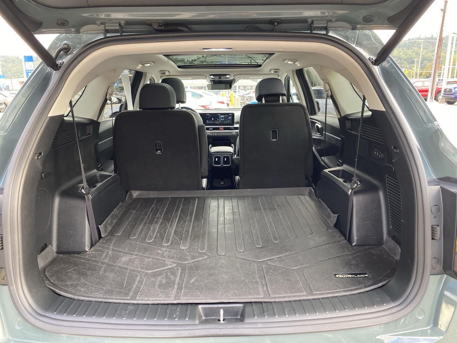 2025 Kia SORENTO HYBRID SUV
