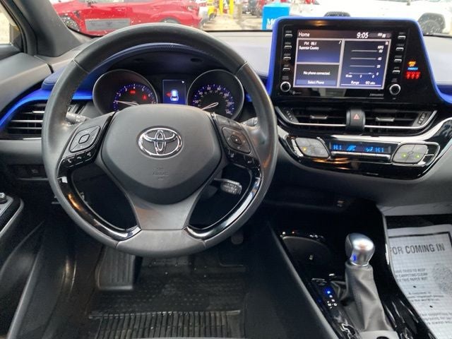 2022 Toyota C-HR XLE