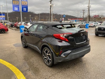 2022 Toyota C-HR XLE